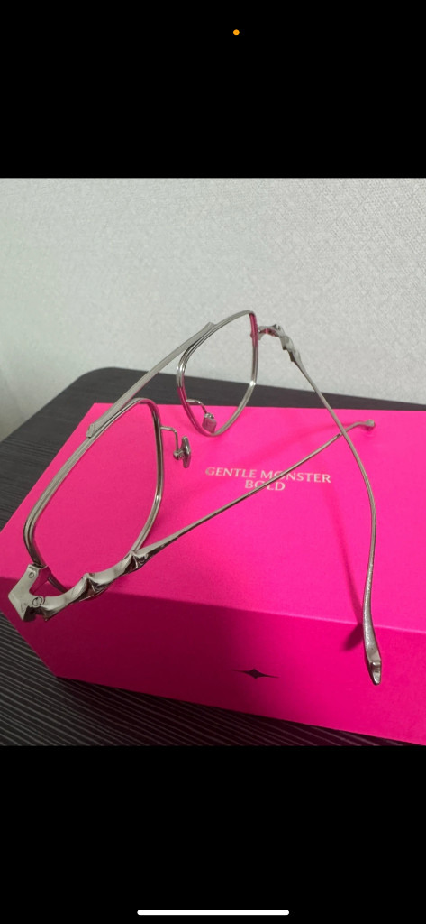 젠틀몬스터 마틴 02 실버 안경 이미지