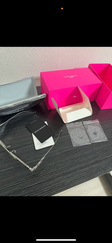 젠틀몬스터 마틴 02 실버 안경 이미지