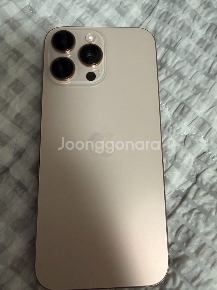 자급제 아이폰 16프로맥스 512기가 데저트 티타늄 골--1