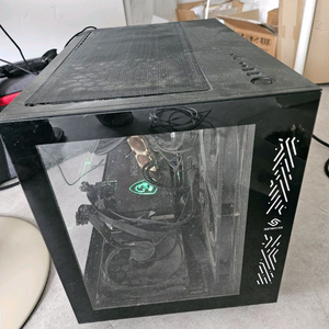 Intel i9, RTX 3090, 램 128G