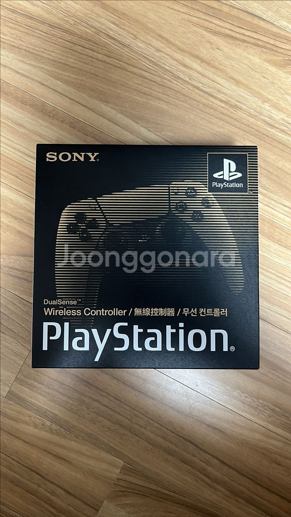 PS5 듀얼센스 30주년 한정판 미개봉--0