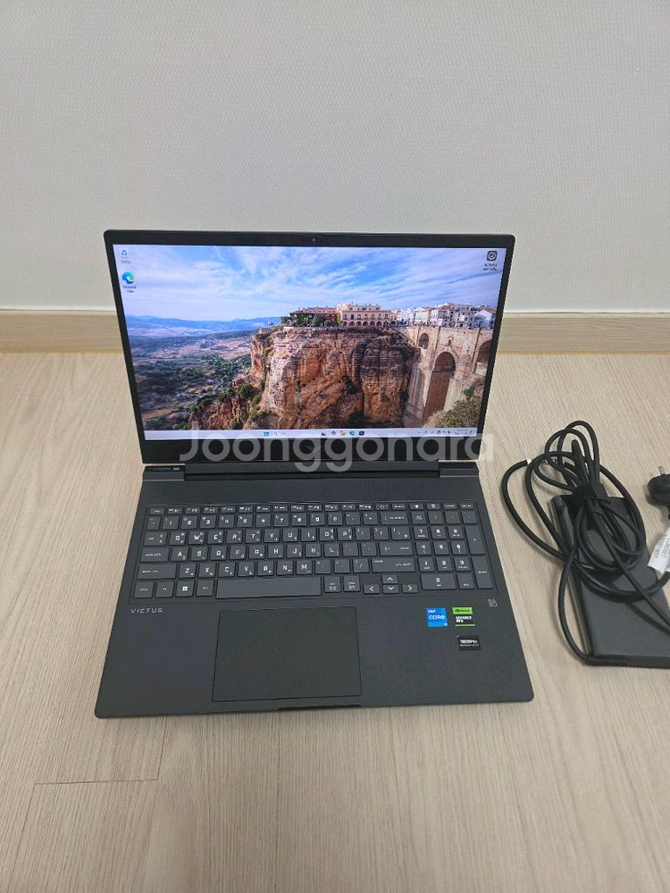 HP 빅터스16 i5-13세대 , RTX4060 노트북--1