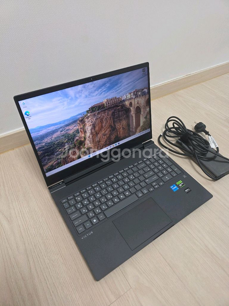 HP 빅터스16 i5-13세대 , RTX4060 노트북--2