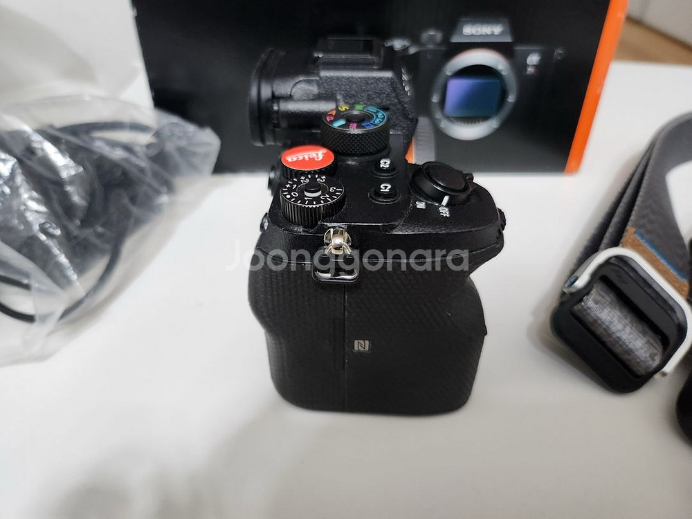 소니 A7R4A (ILCE7RM4A) 카메라 팝니다--1