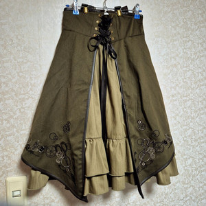 카키색 아마벨 로리타 블라우스 스커트 양산형 지뢰계 이미지