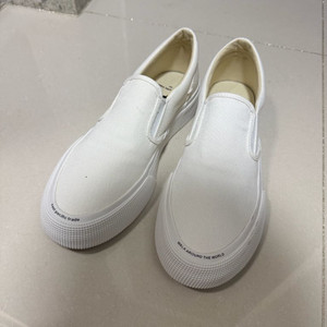 이피티 화이트 스니커즈 270