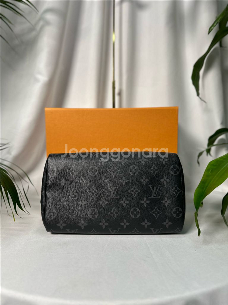 루이비통 이클립스 돕키트--7