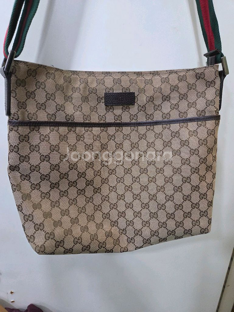 구찌 크로스백--1