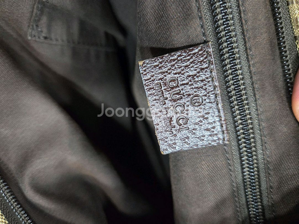 구찌 크로스백--6