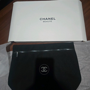 샤넬 파우치 대형