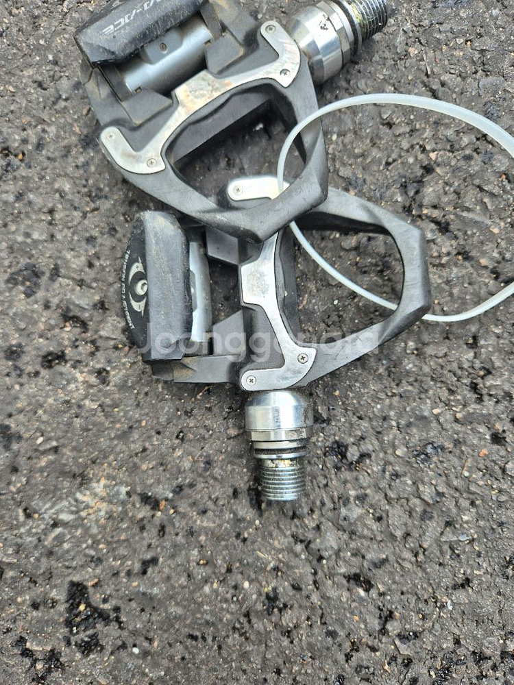 R9000 듀라에이스 클릿페달.--4