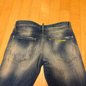 DSQUARED2 형광로고진46