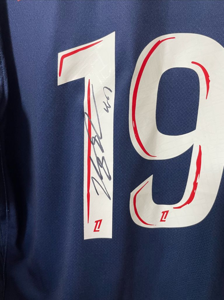 psg이강인 싸인 유니폼 이미지