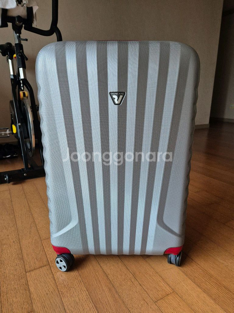 론카토 여행가방 28인치--3