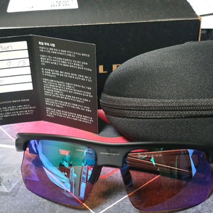 오클리 바이스페라 OO9400