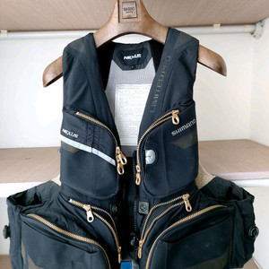 시마노 구명조끼 Shimano NEXUS Limited