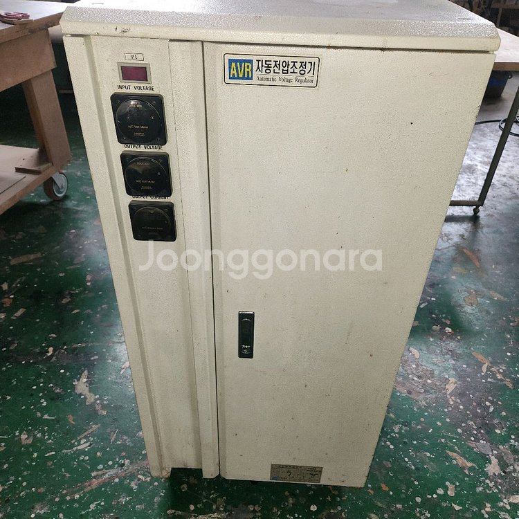 자동전압조정기 판매 합니다.--0