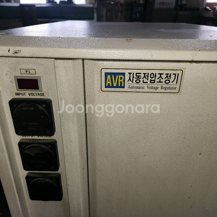 자동전압조정기 판매 합니다.--2