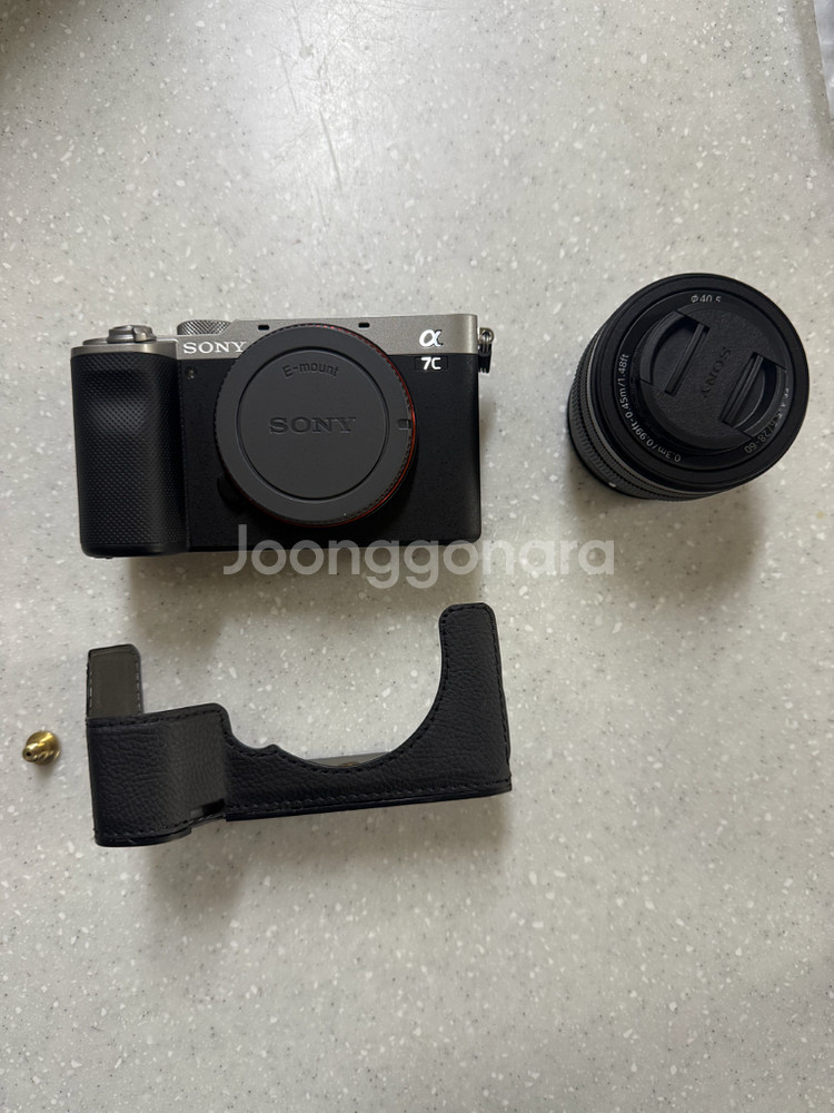소니 A7C 카메라 28-60mm 번들킷 A급 풀박--0
