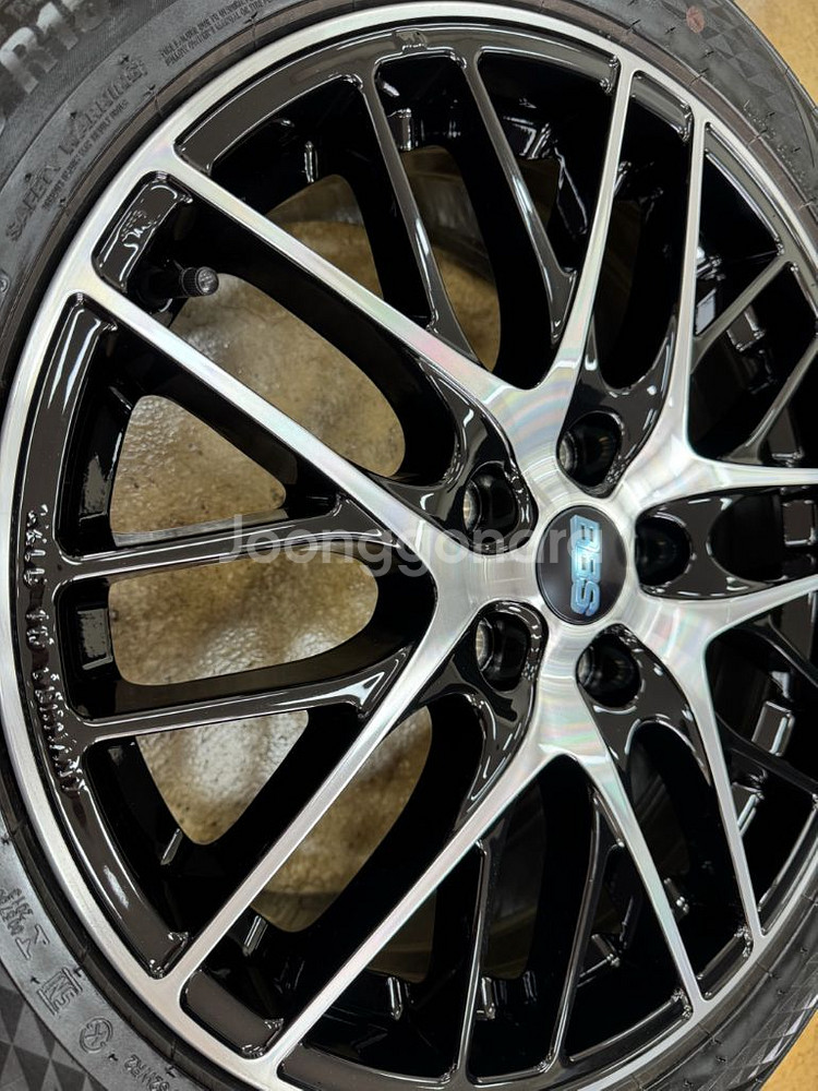 BBS 18인치 정품 휠타이어 팝니다 235.45.18--6