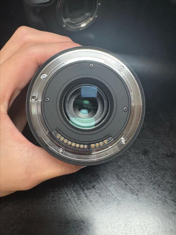 캐논 eos r50 + 시그마 c 18-50mm 이미지