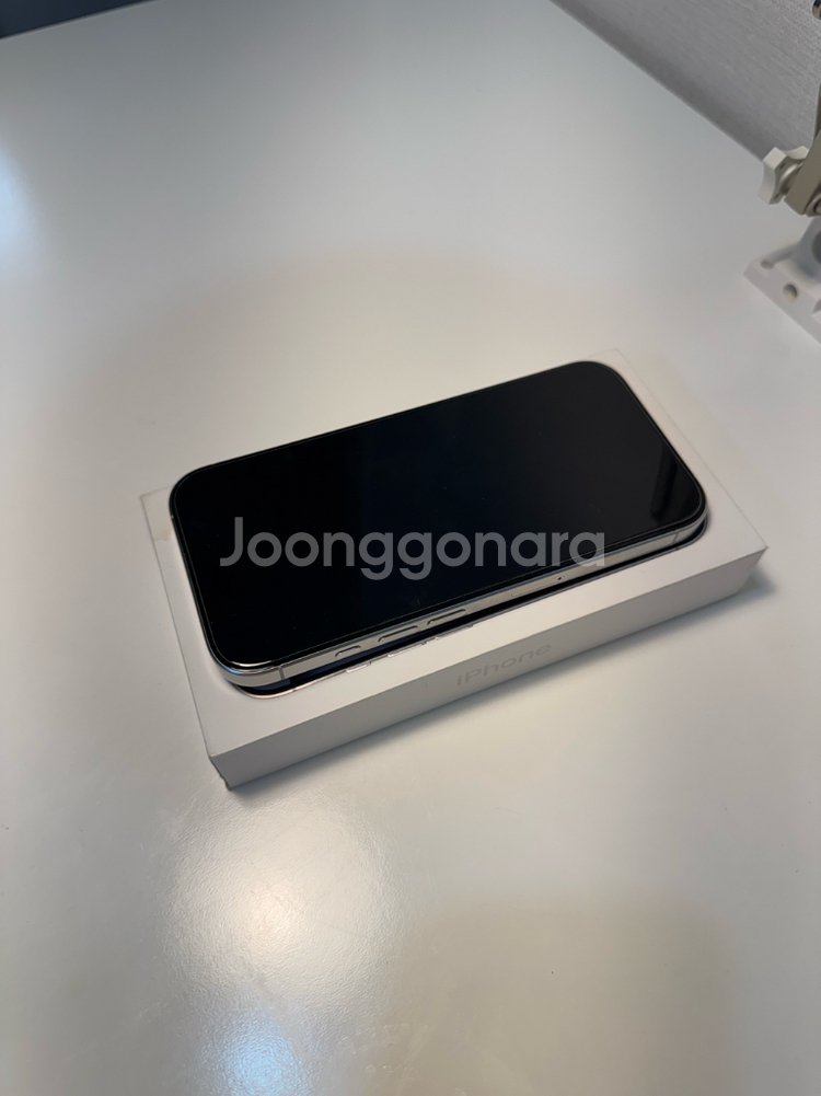 아이폰16프로 화이트 256gb--0