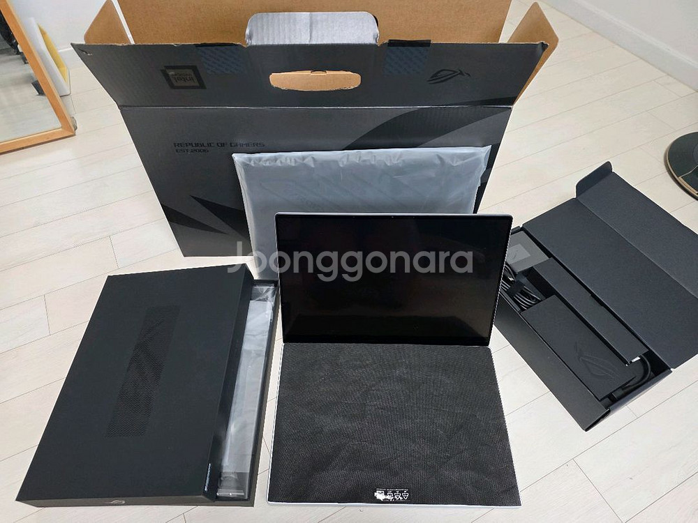제피러스 G16 i9 285H 5070 노트북 팝니다--2