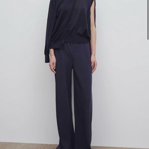 The row 더로우 갈라 캐디팬츠