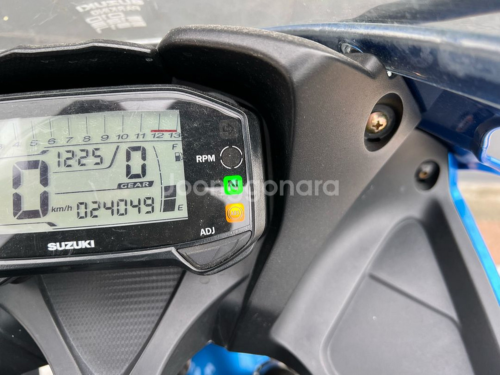 스즈키 Gsx-r125--8