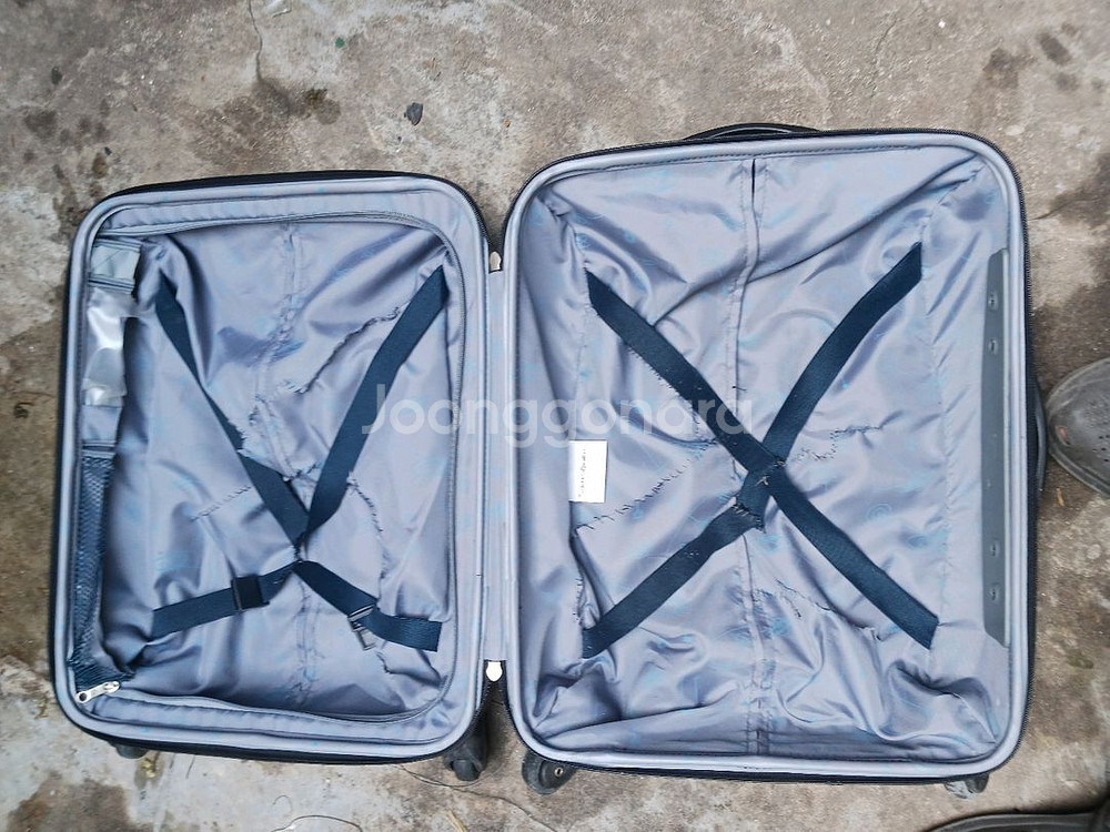 샘소나이트 기내용 21인치 4바퀴 캐리어--3