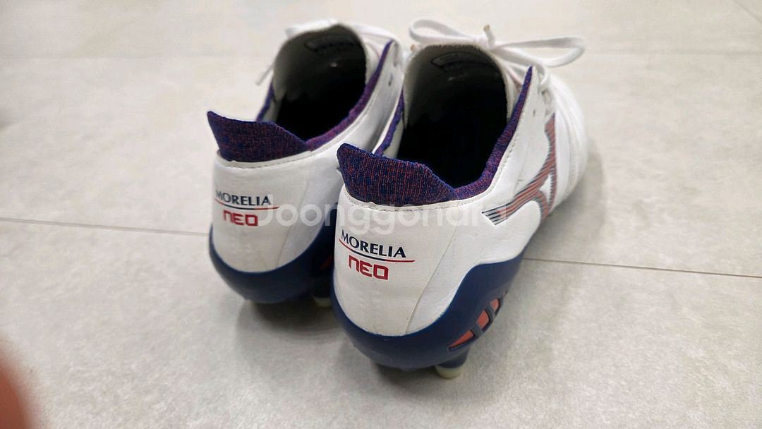 미즈노 모렐리아 네오3 엘리트 MD 260mm--1