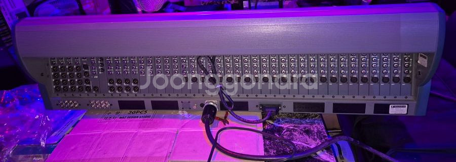 사운드크래프트 K3 24채널 팝니다--1