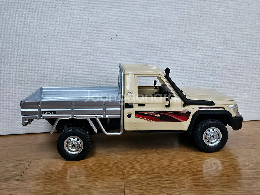 RC카 드리프트 1/14 TOYOTA 픽업트럭 2WD--3