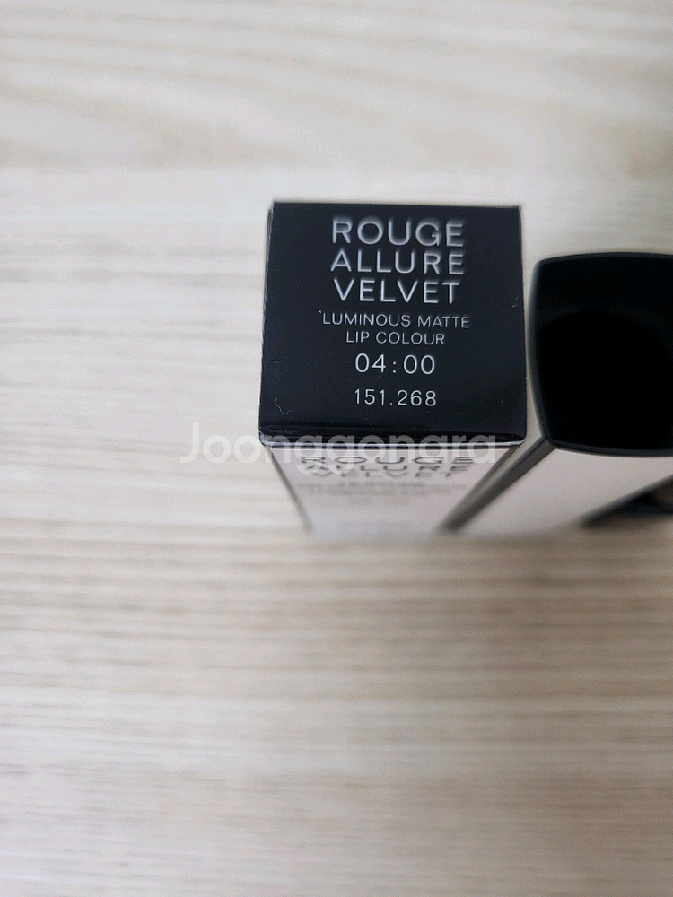 샤넬 루쥬 알뤼르 벨벳 리미티드 에디션--1