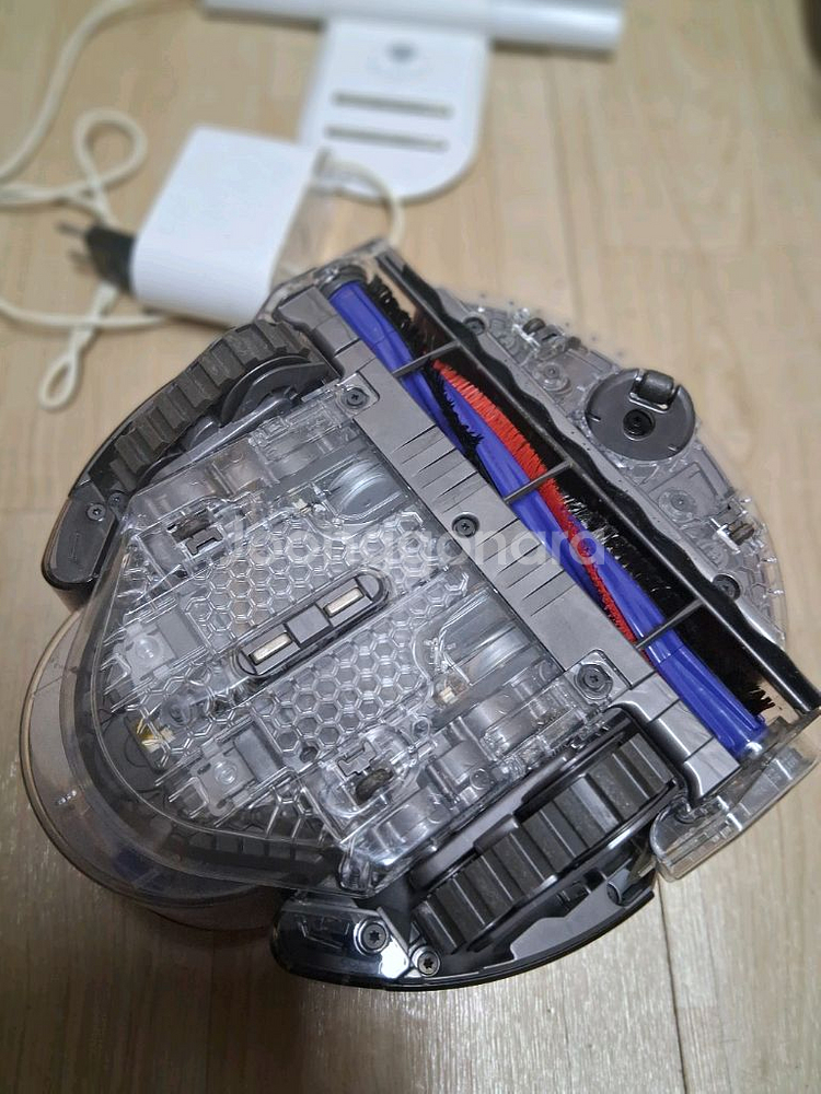 다이슨 진공 로봇청소기 360 Eye--3