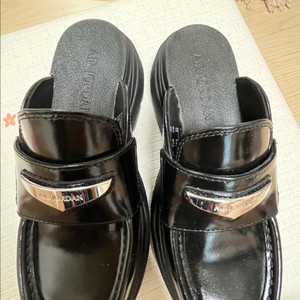나이키 에어조건 뮬 플랫폼