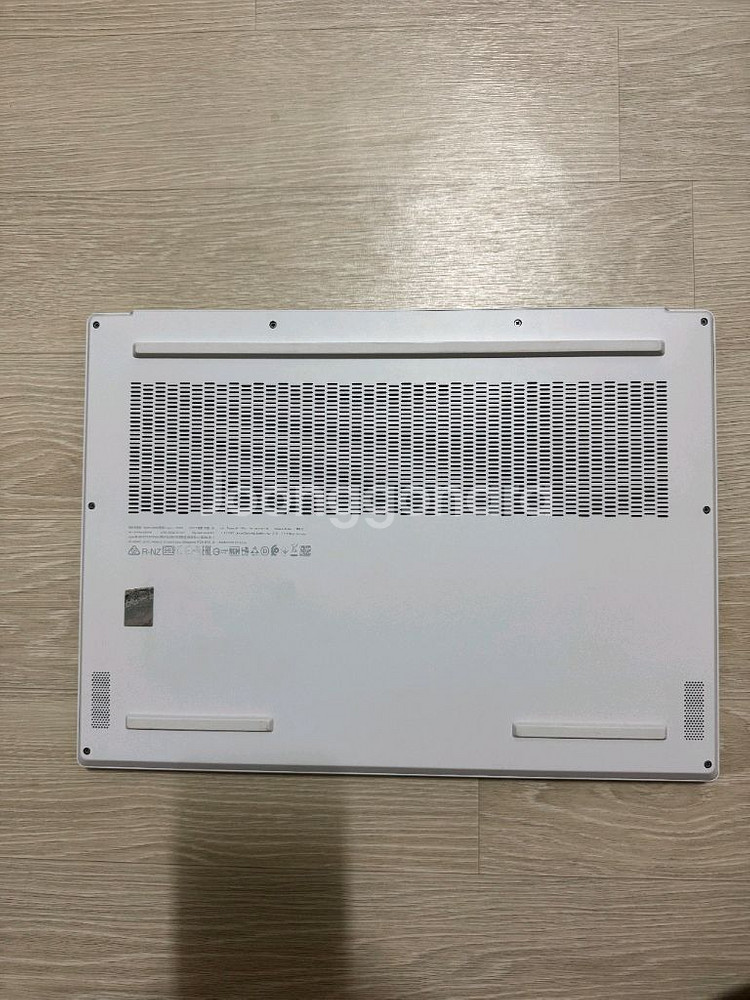 레노버 Legion Slim 7i(화이트, 풀박)--2