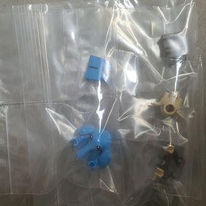 레고 스타워즈 맥스 리보, 리이스 일괄