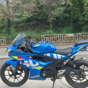 스즈키 gsxr125 19년식 2만km대 판매합니다