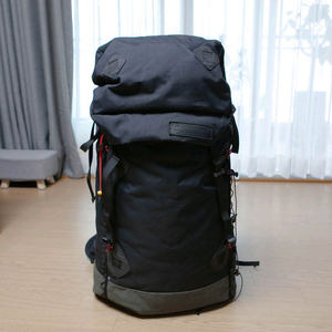 클라터뮤젠 그라나잇 클래식 100L 배낭