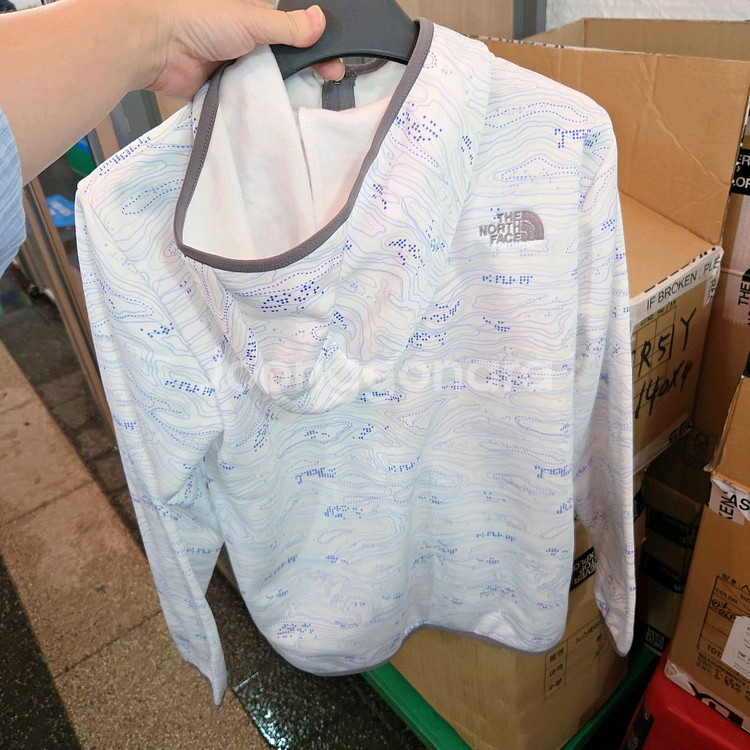 노스페이스키즈 맨투맨 긴팔 남녀공용150/160--3