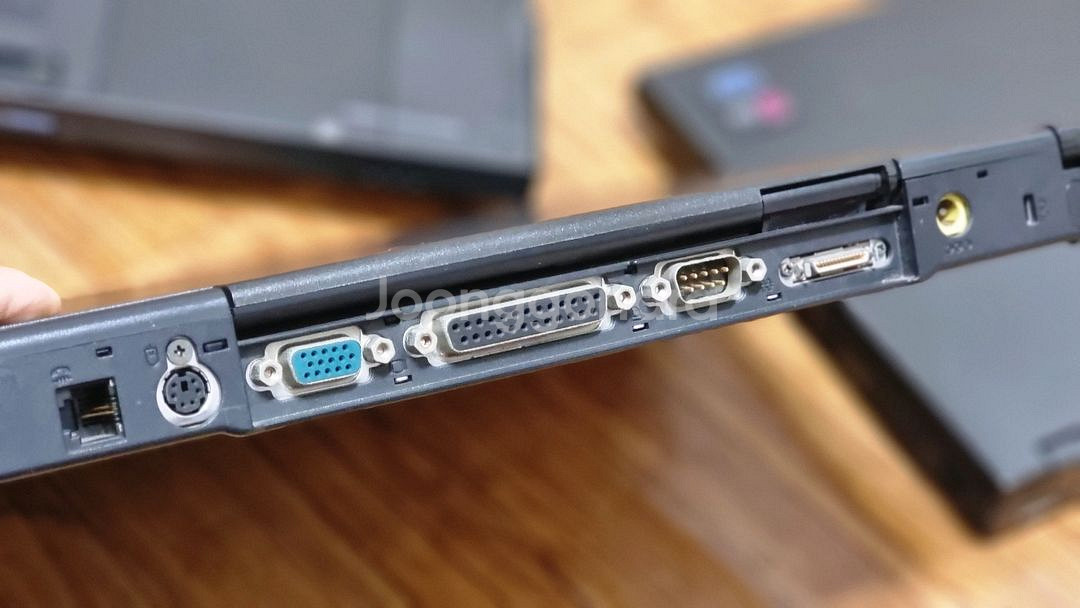 LG IBM 570E 씽크패드 + 도킹스테이션 부품용--4