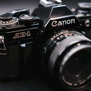 캐논 AE-1 FD 28mm f2.8 필름 카메라 필카