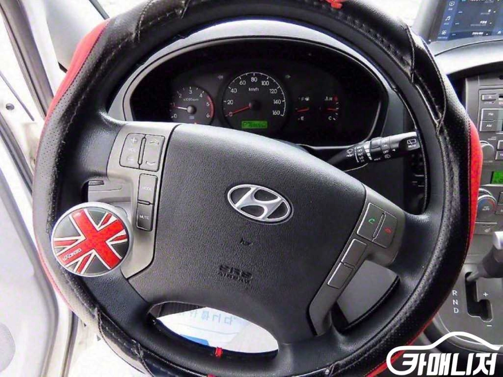 [현대]그랜드 스타렉스 캠핑카 4WD (2인승 /1톤) 이미지