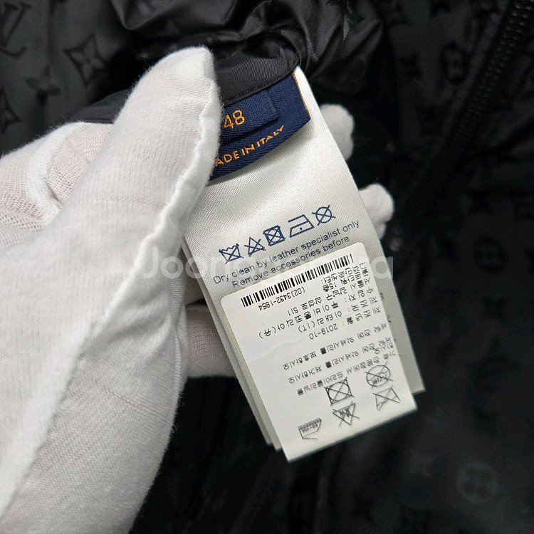 루이비통 레더 LV 모노그램 리버서블 블루종 자켓--6