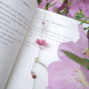 새제품) 연록문학동네 끈갈피 책갈피 <여백> 미개봉