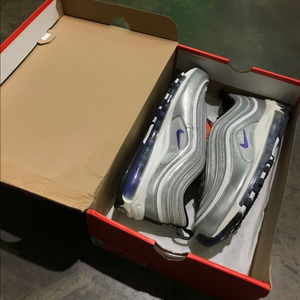 270 나이키 에어맥스 97 메탈릭실버 페르시안 바이올