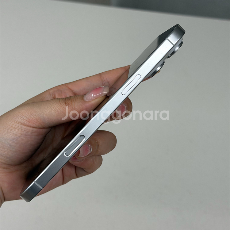아이폰 16프로맥스 256GB 실버--4