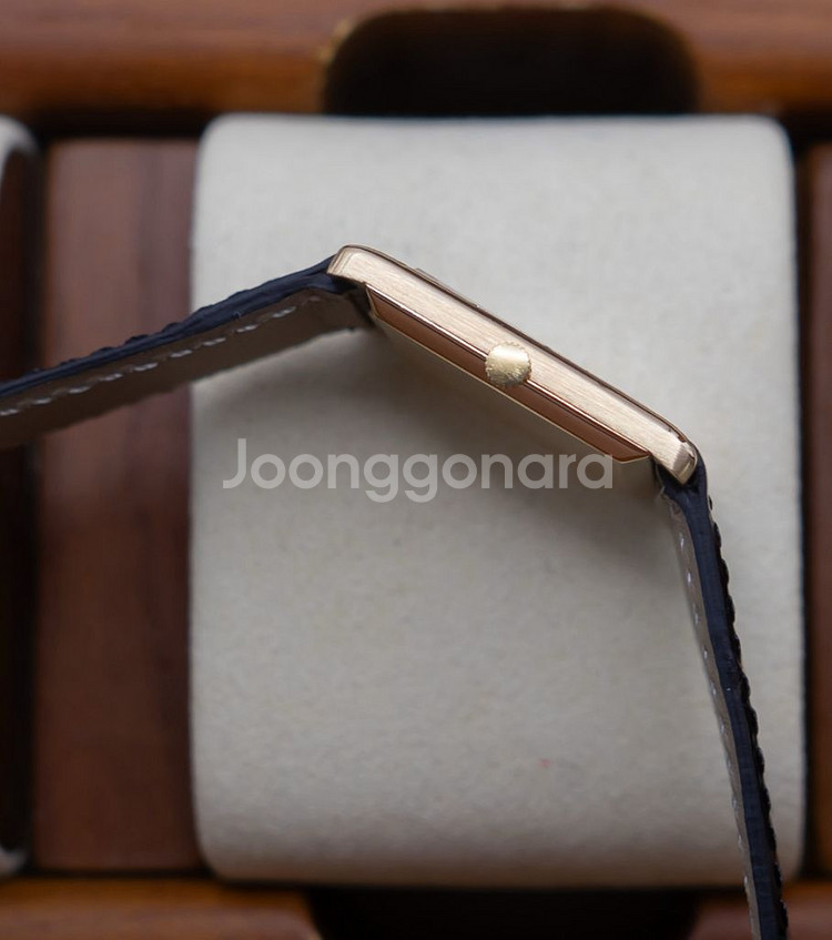 피아제 탱크 다이아 18K 금통 빈티지 시계--2