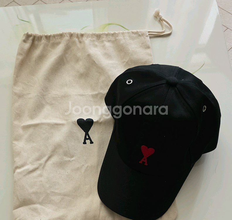 아미(AMI) 하트 로고 볼캡 블랙--1
